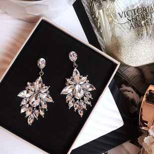 �Ʒ���l ���uͨ�r�п羳����W�����h �͹�ˮ������������Ů