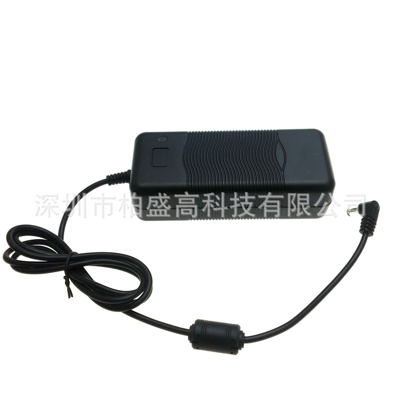 13.5V4A医疗仪器 美容仪 LED照明 智能设备 小家电 安防电源适配