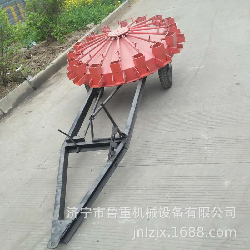 总厂生产小四轮牵引式扫路机 带扫把折叠式扫地车 认购金