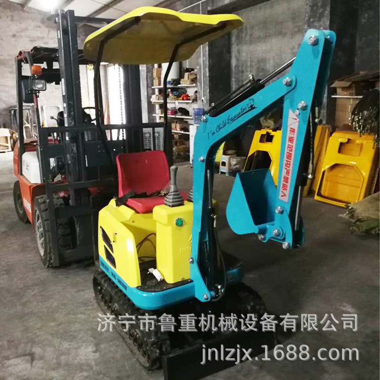 厂家生产360度儿童挖掘机小型儿童娱乐挖机价格 批量现货