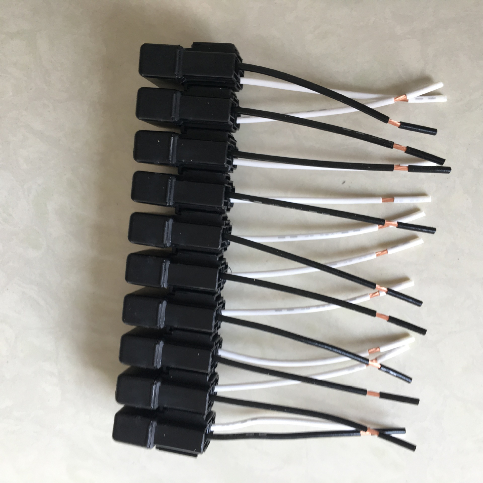 汽车保险丝盒座纯铜线铜鼻耐高温取电线插座空调改装保险德标线