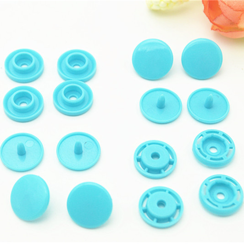 厂家直供 塑钢四合扣 塑胶纽扣 雨衣扣  劳保服按扣