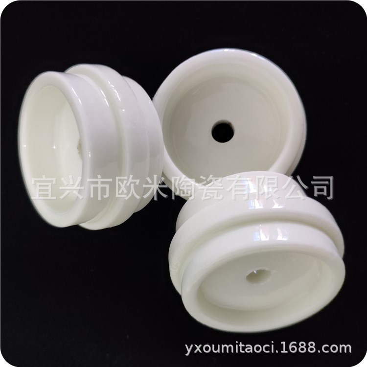 专业生产油烟净化器陶瓷配件 净化器陶瓷绝缘柱 汽车电阻陶瓷配件