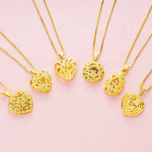 Vietnamese sand gold pendant for women, long-lasting, heart-shaped flower, fashionable and versatile, copper alloy imitation gold, Yiwu accessories