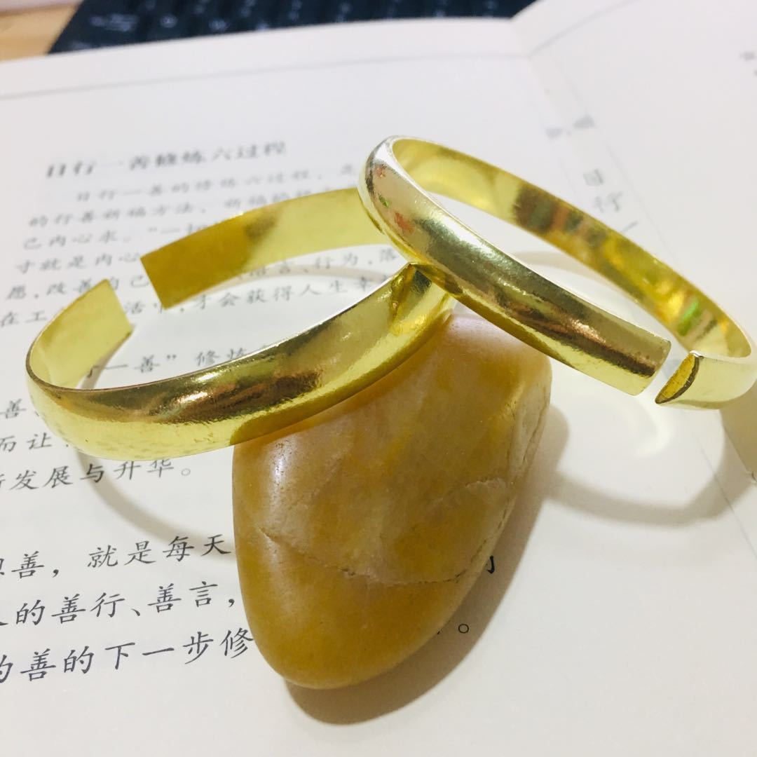 Brass glossy bracelet