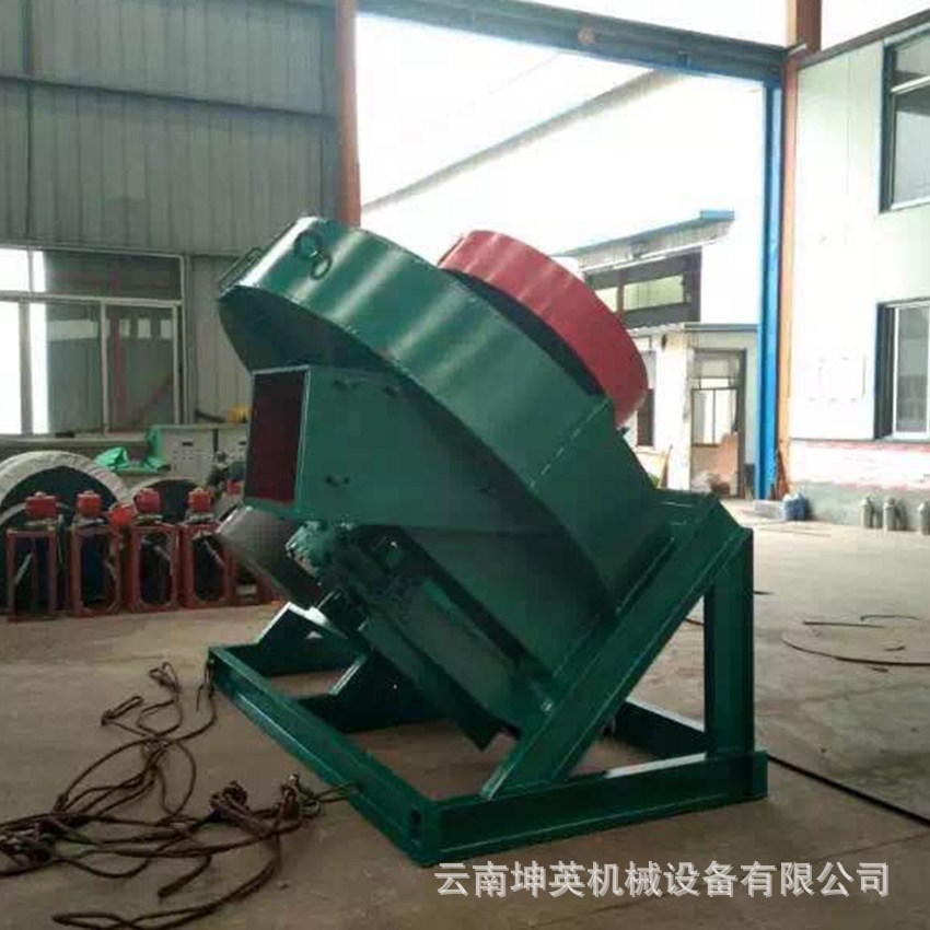 云南木材边角料粉碎机 楚雄核桃壳粉碎机 锯末粉碎机 木粉粉碎机