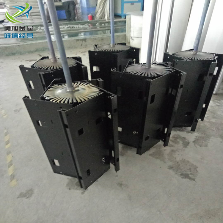 供应6063彩色拉丝磨砂6061黑色阳极氧化铝板折弯切割加工CNC车床