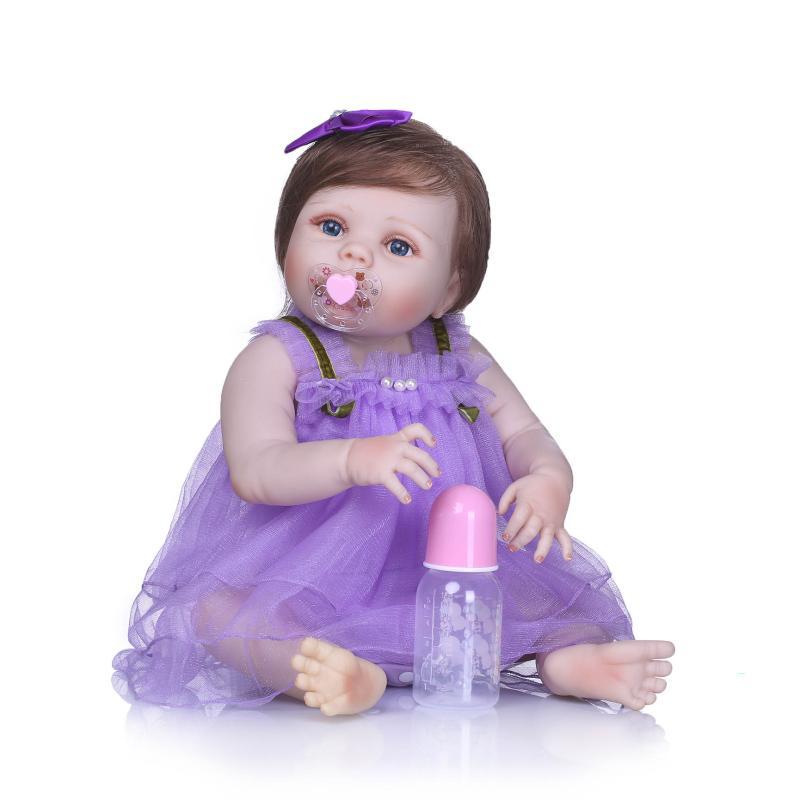 Venta caliente recomendar pegamento completo simulación bebé muñeca ropa de bebé modelo lindo muñeca Regalo De vacaciones creativo