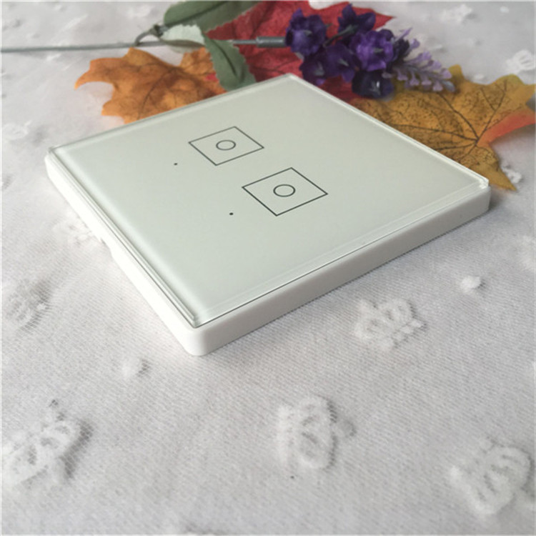 厂家专业定 制 磨边钢化玻璃加工 86式开关面板玻璃 丝印 2mm