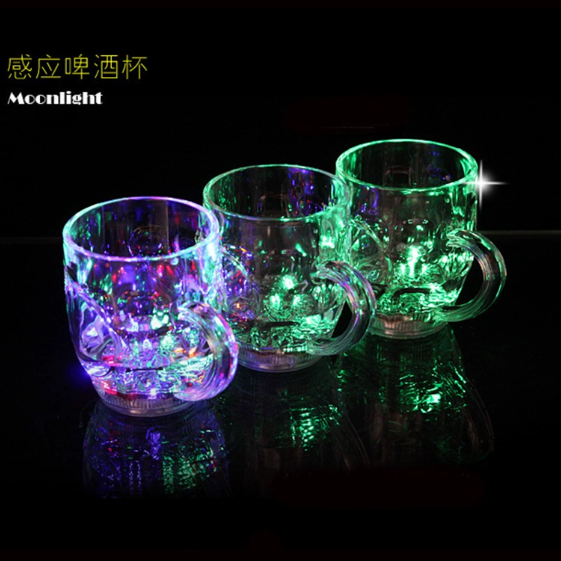 Ручка пивная чашка светодиодная Индукционная светящаяся красочная чашка с принтом ЛОГОТИП бар приветственное настроение акриловая флэш-чашка