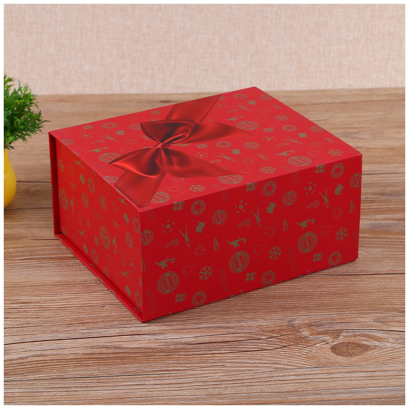 直供喜庆翻盖礼盒红色书本式烫金礼品包装盒子硬纸板礼盒定 制