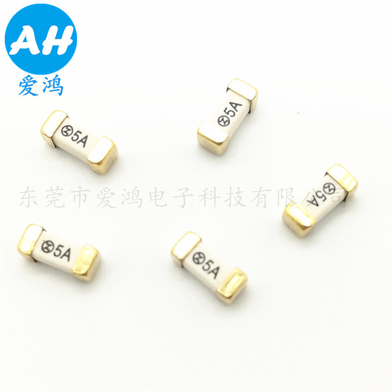 2A 300V 贴片保险丝  6125 封装 方头陶瓷贴片 一次性慢断
