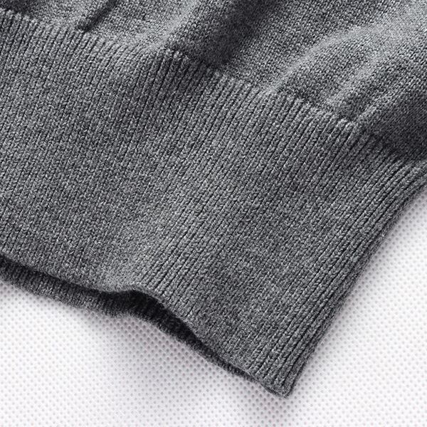 autumn trend base long-sleeve with a round collar