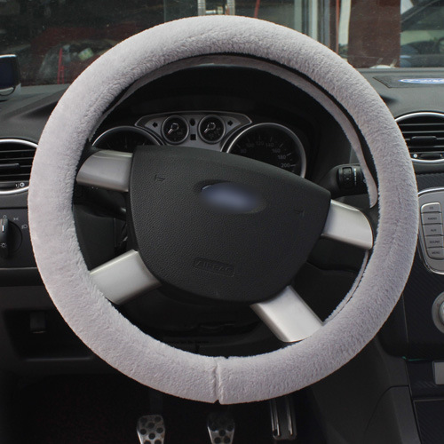 Supply Hot Selling Ordinary Short Fleece Car Steering Wheel Cover Winter Winter Use New Car Accessories Decals Wheel Cover