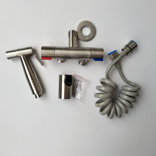Wholesale bathroom balcony telescopic pipe, telephone line pipe, stretch shower spray gun hose, bidet spray gun hose
