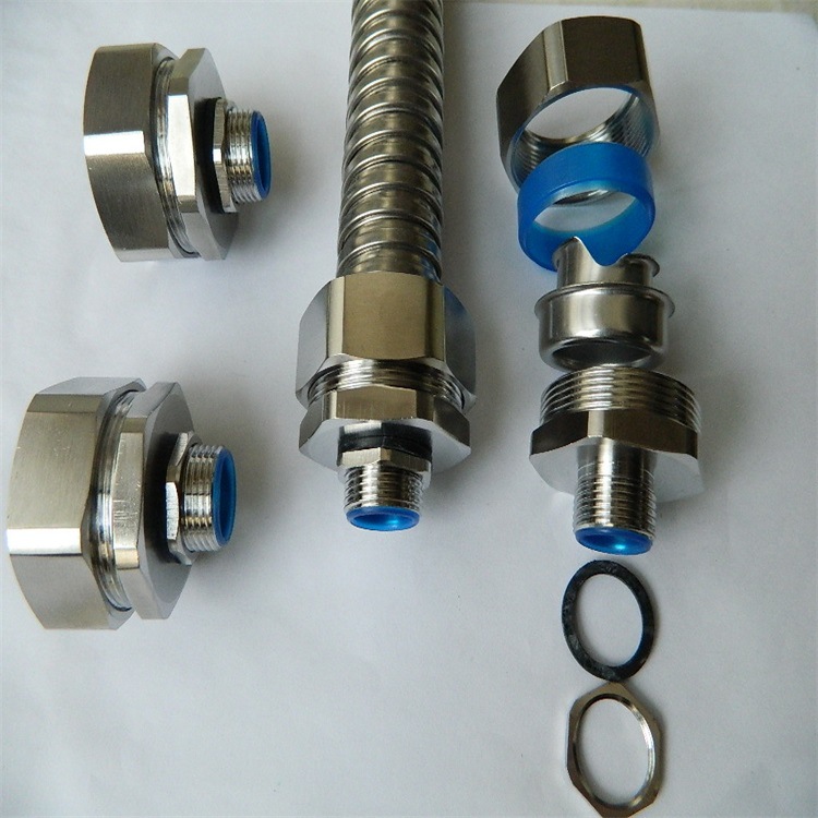 山东不锈钢软管防水接头 Φ20-M20*1.5盒接头