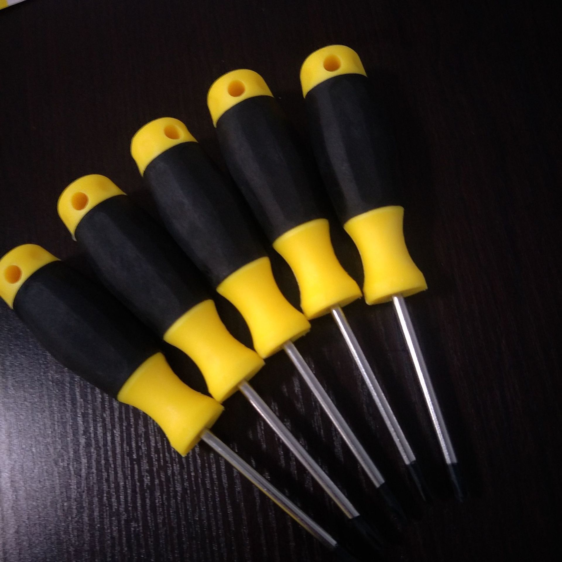 5cm小手柄螺丝刀黑黄手柄小型螺丝刀3寸十字一字螺丝刀免费拿样