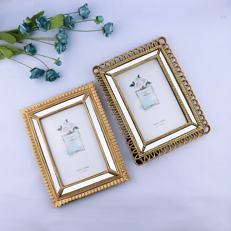 European-style retro American-style golden mirror photo frame decoration French New Classical small photo frame decoration resin photo frame decoration