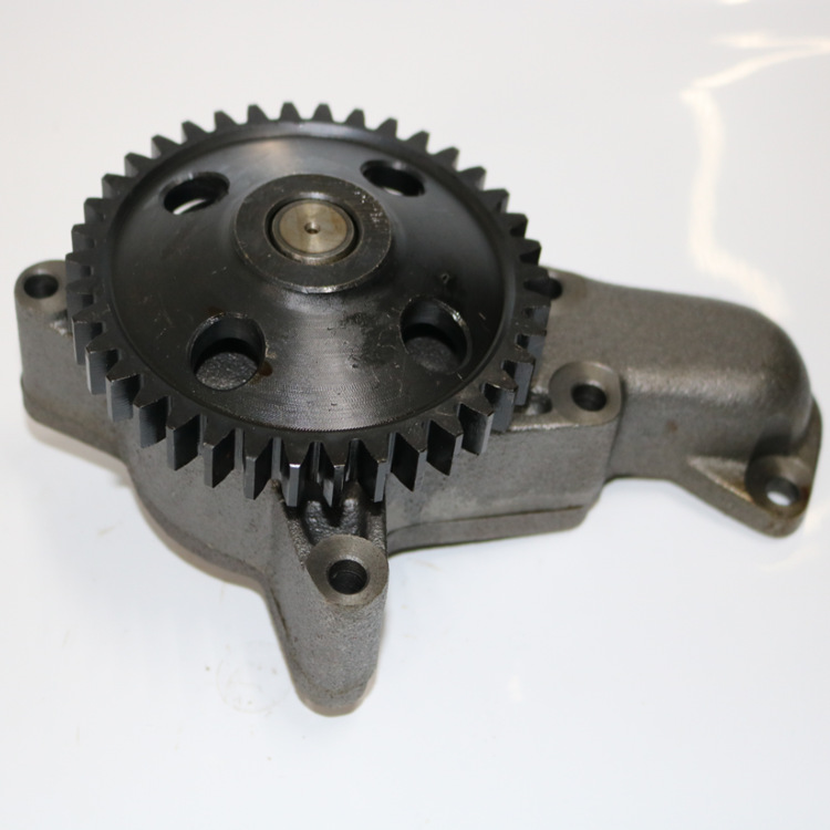 机油泵6136-51-1002    PC200-1 PC200-2  PC220-2 6D105挖掘机