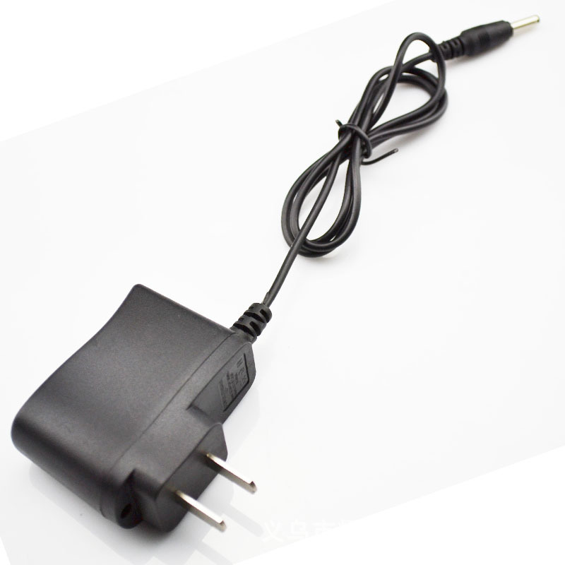 18650强光手电筒智能直充充电器 220v电源3.7V 线充锂电池充电器