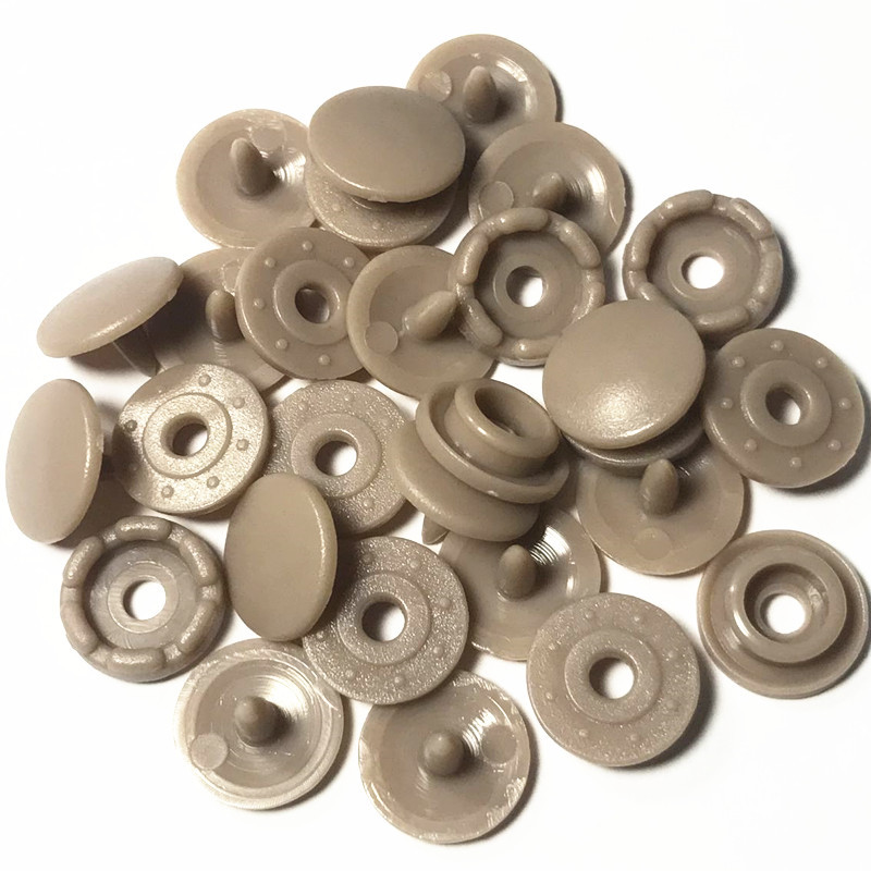 供应优质 9mm沙面童装按扣 婴儿连体衣扣 婴儿口水巾扣