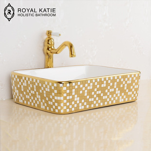 �Ж|�lԡ���߾Ƶ��¿�̨�Ͻ�ɫ�մ�ϴ���� �S��ֱ�N�L����ˇ�g��