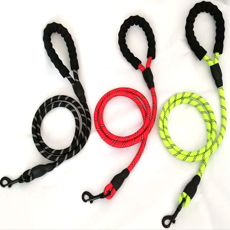 Hundeleine mit Zugband und komfortablem Griff für mittelgroße und große Hunde, reflektierend, mehrfarbig, rundes Seil_voghion.com