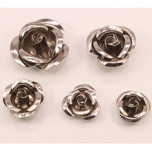 �Ʒ��� �F�ɫ���wõ�廨 �M�bõ�廨�� �����󻨶��~��  5��