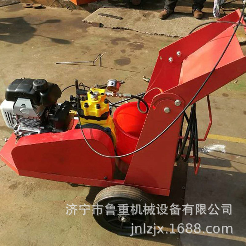 生产汽油塑胶跑道划线机  5公分线划线机 跑道用划线机认购金