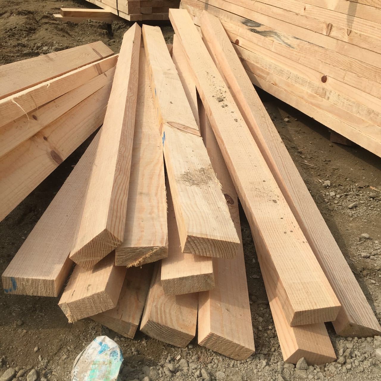 惠州建筑木方 工地专用澳松木方 优质原木加工 岀材规则