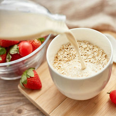 Aussie Oats 1000g Canister Instant Ready-to-Eat Pure Oatmeal Fiber Meal Replacement Breakfast Food Distributed by Supermarkets