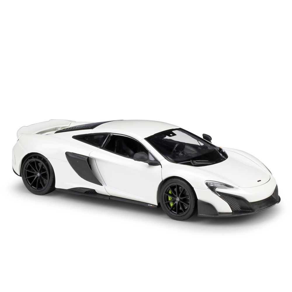 1/24 McLaren 675lt White