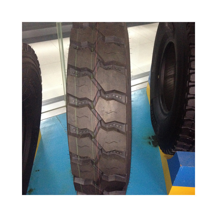 轮胎厂家直销1100R20矿山重载全钢丝轮胎1100-20子午线轮胎 现货