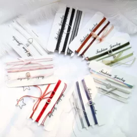 项链;项圈;眼镜链