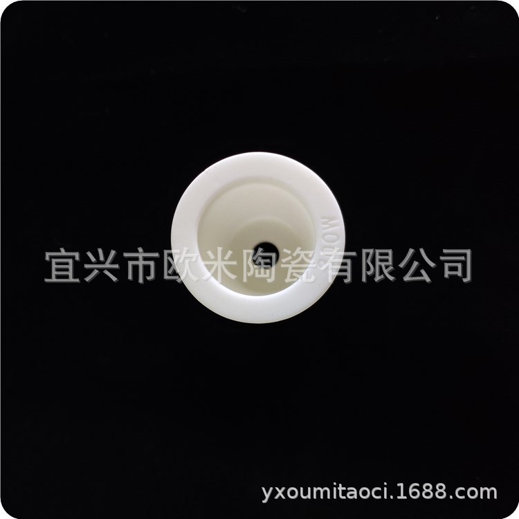 厂家供应300W氧化铝陶瓷管 滑石瓷 抗压  绝缘柱 高频瓷