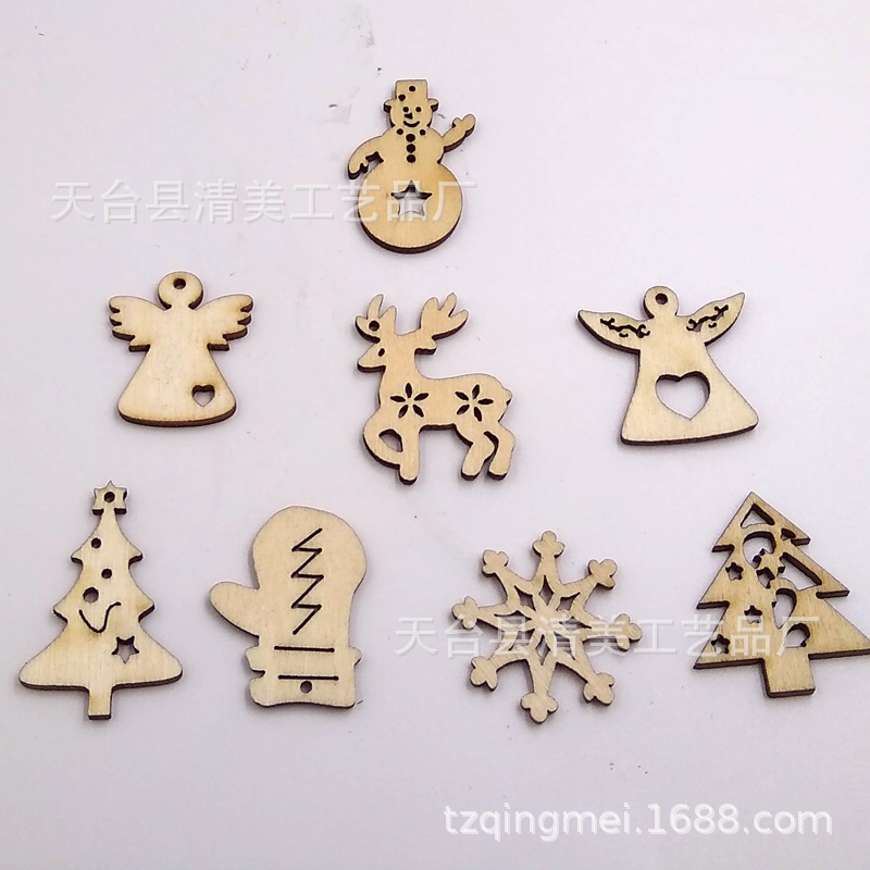 Color de madera mezcla de madera de dibujos animados mezcla de botones de madera de bricolaje 50 piezas por paquete