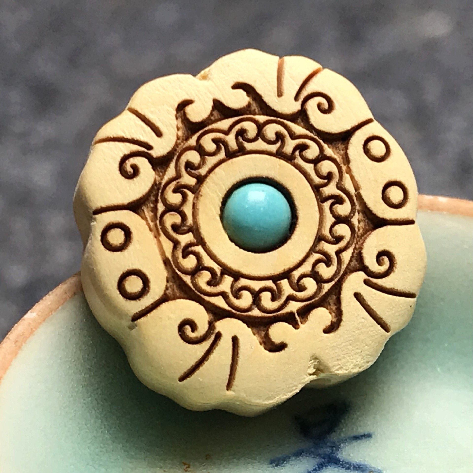 9