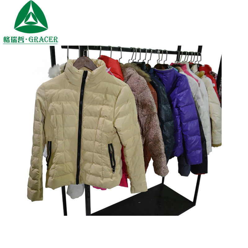 second hand clothing直供巴基斯坦 斐济群岛 欧美街头宽松羽绒服