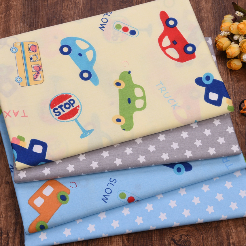 厂家批发 宝宝全棉布无荧光剂 卡通汽车 罩衣尿垫纯棉床品布料