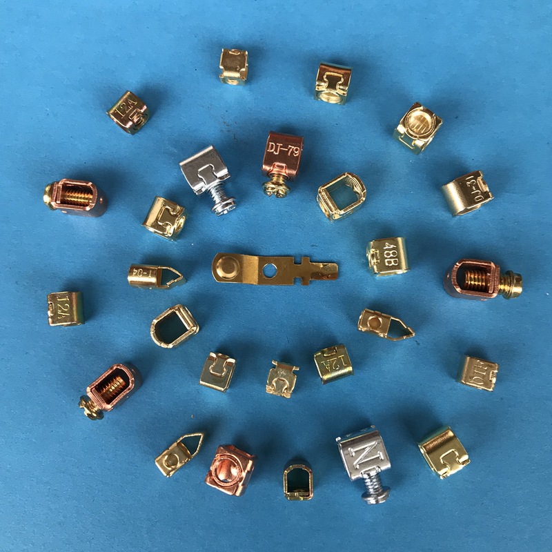 厂家直销开关插座接线端子 鞍型锁线框 接线框配件种类多价格底廉