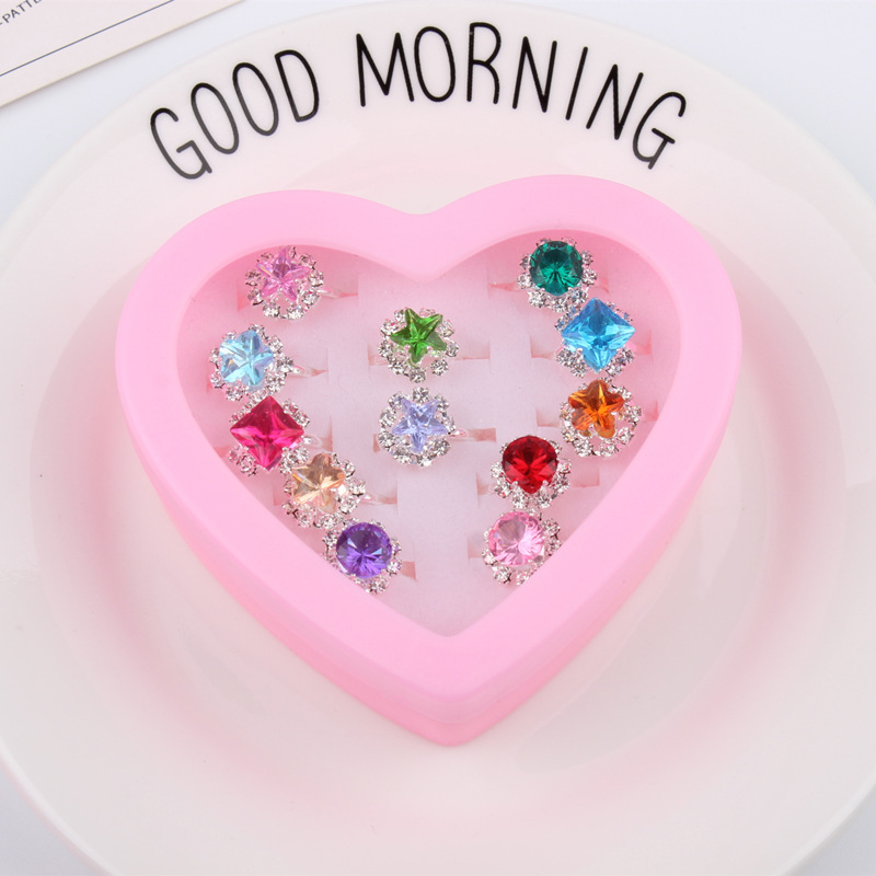 Venta directa de fábrica coreana Yiwu joyería de resina para niños anillo de juguete joyería de niña jardín de infantes pequeño regalo al por mayor