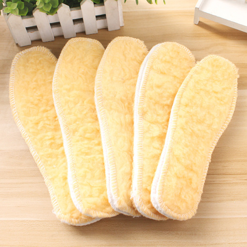 Comfortable and warm winter plush cotton insoles, lamb velvet felt insoles, breathable velvet snow boot insoles for men and women
