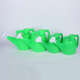 Spot large small plastic watering kettle gardening farm household plastic watering pot watering kettle watering