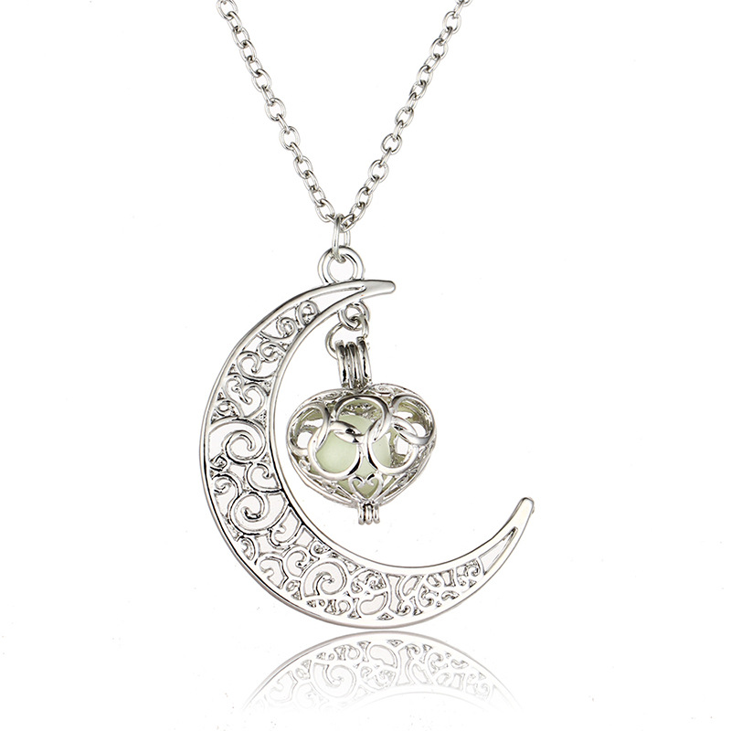 Luminous Hollow Moon Heart Pendant Necklace For Women_voghion.com