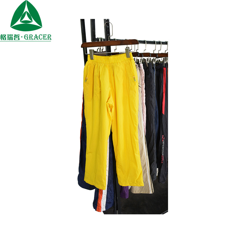 厂家二手衣服直供东南亚 秋季男韩版潮流弹力宽松休闲男女厚裤子