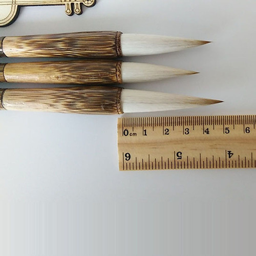 Traditional Bamboo and Hair Writing Brush for Primary and Middle School Students Calligraphy Practice Training Traditional Writing Brushes in Small, Medium, and Large Sizes