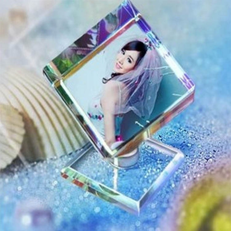 批发水晶影像彩印照片旋转魔方二维码工艺品摆件婚纱照片个性化