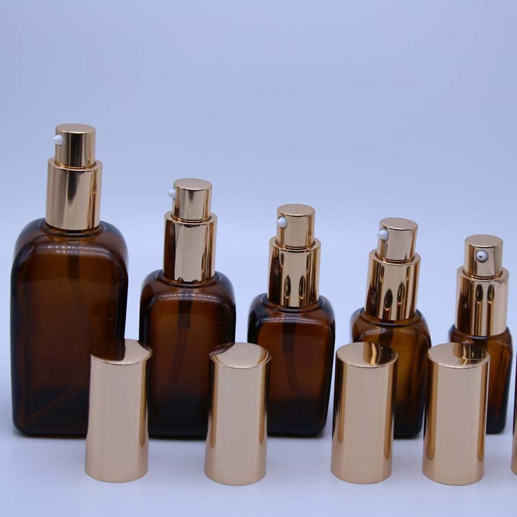 星玻图玻璃制品厂家10ml茶色方形精油瓶配电化铝鸡嘴泵头仿陶瓷