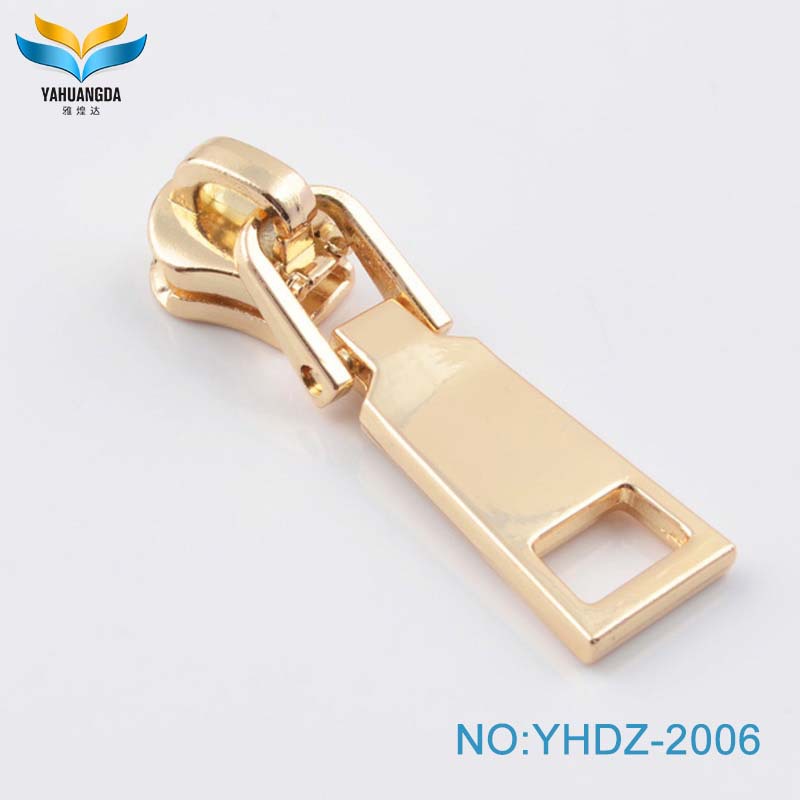 专业供应加工锌合金包包拉片 箱包配件 五金拉头厂家批发