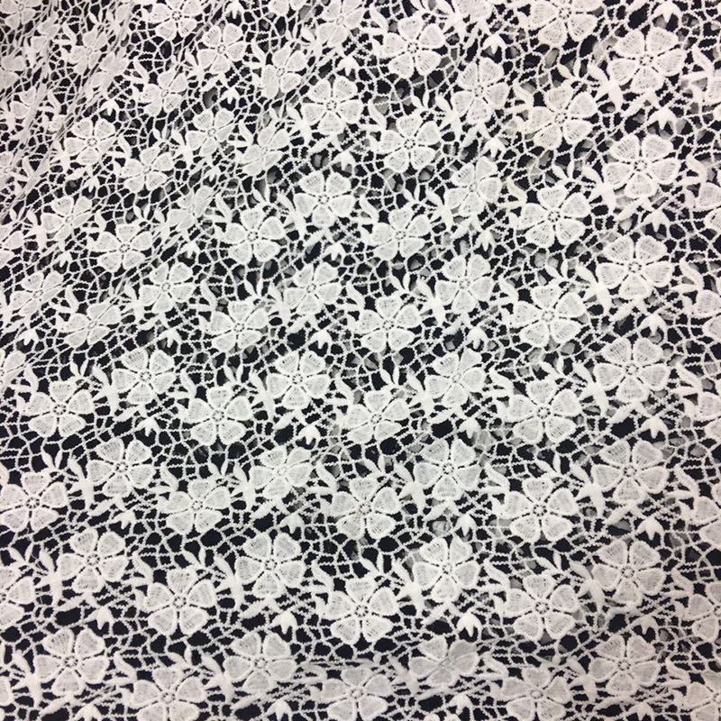 新款水溶婚纱蕾丝面料 时尚女装婚纱辅料  装饰布牛奶丝花边批发